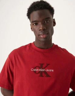 Calvin Klein Jeans Archive Logo T-shirt In Red For Men Winery