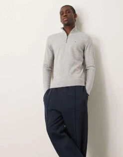 Calvin Klein Waffle Knit 1/4 Zip Jumper In Light Grey For Men Mid Grey Heather