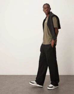 Calvin Klein Hero Logo Comfort T-shirt In Olive Green For Men Tarmac