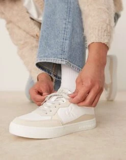 Calvin Klein Jeans Classic Cupsole Trainers In Beige And White For Men Bright White/turtle